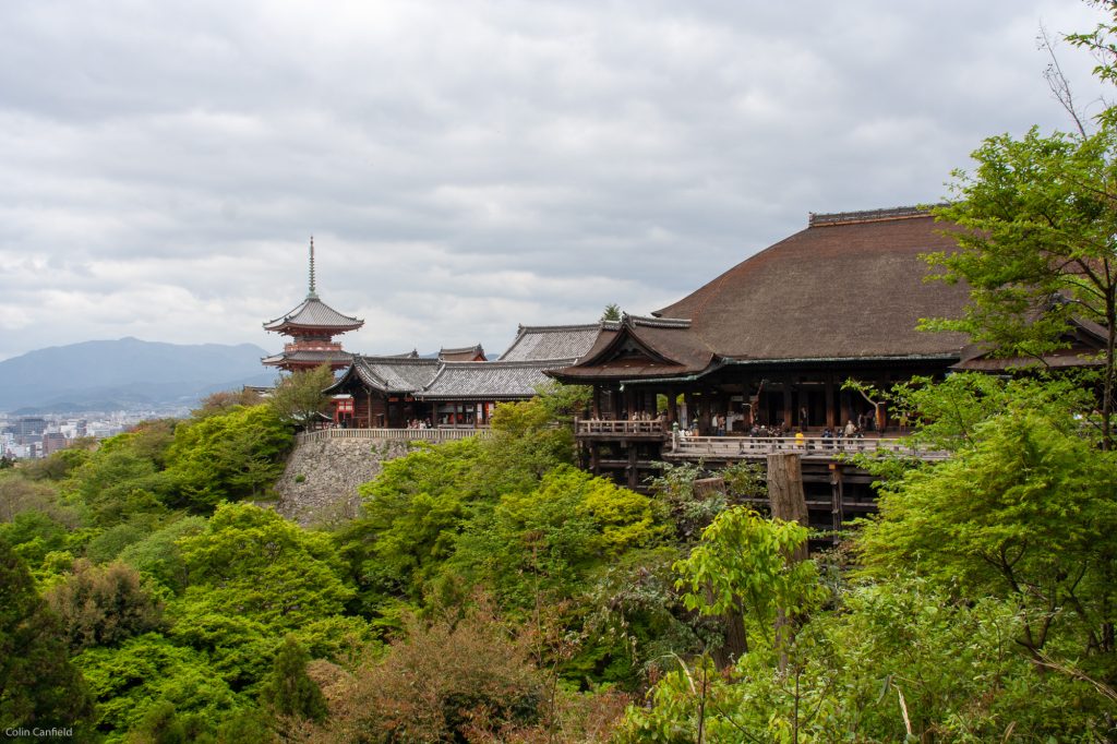 Kiyomizu-dera Temple (清水寺)