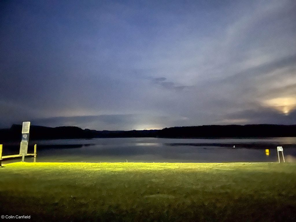 A great free campsite by the lake, even had  a (cold!) shower